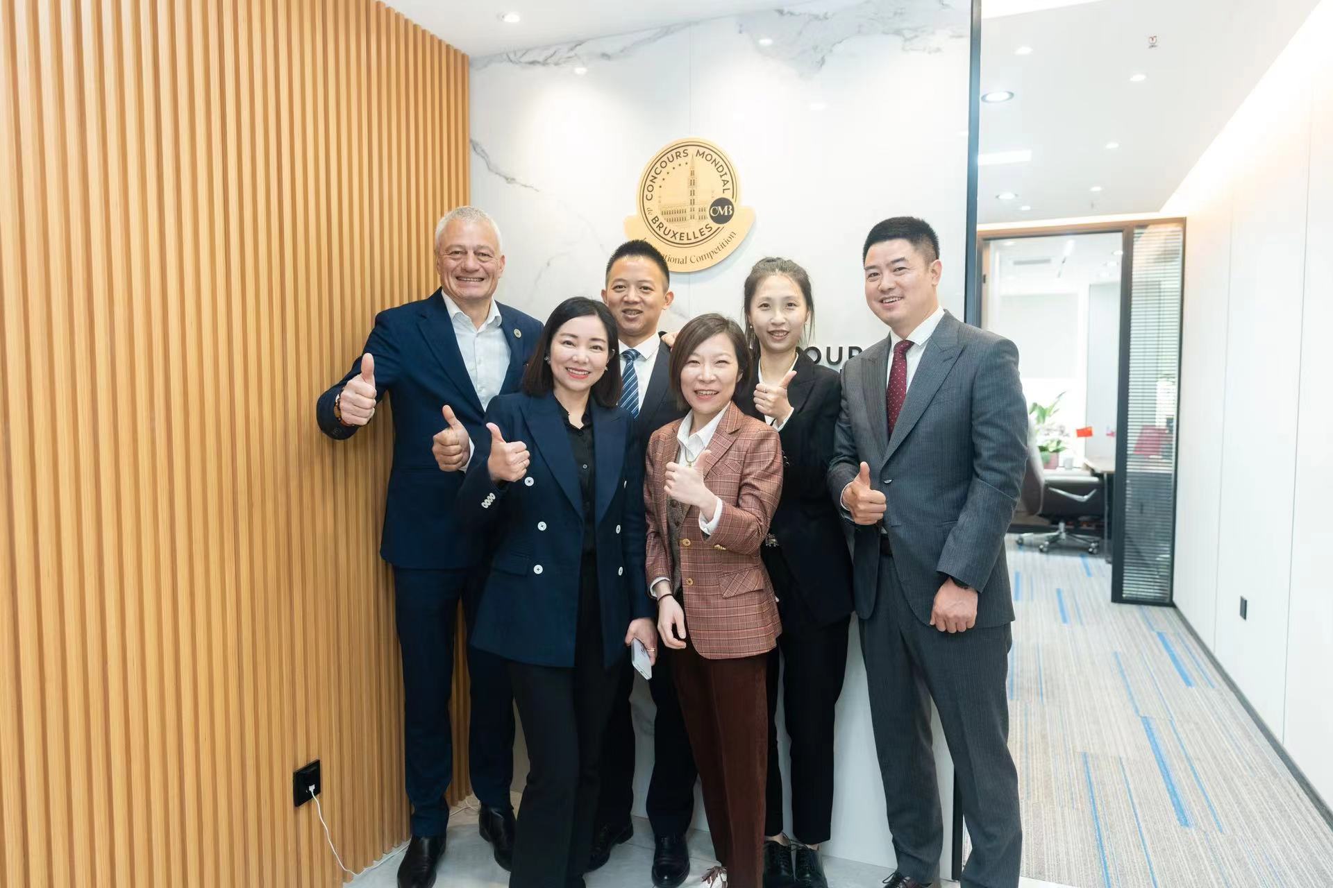 Le CMB s&rsquo;installe à Pékin !